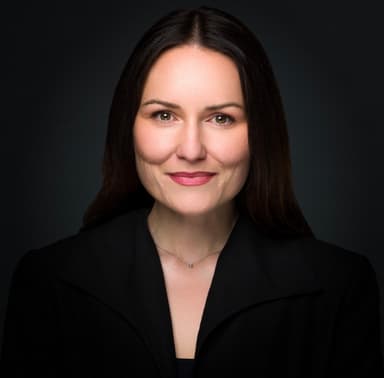 Sophie Caron, Responsable service client